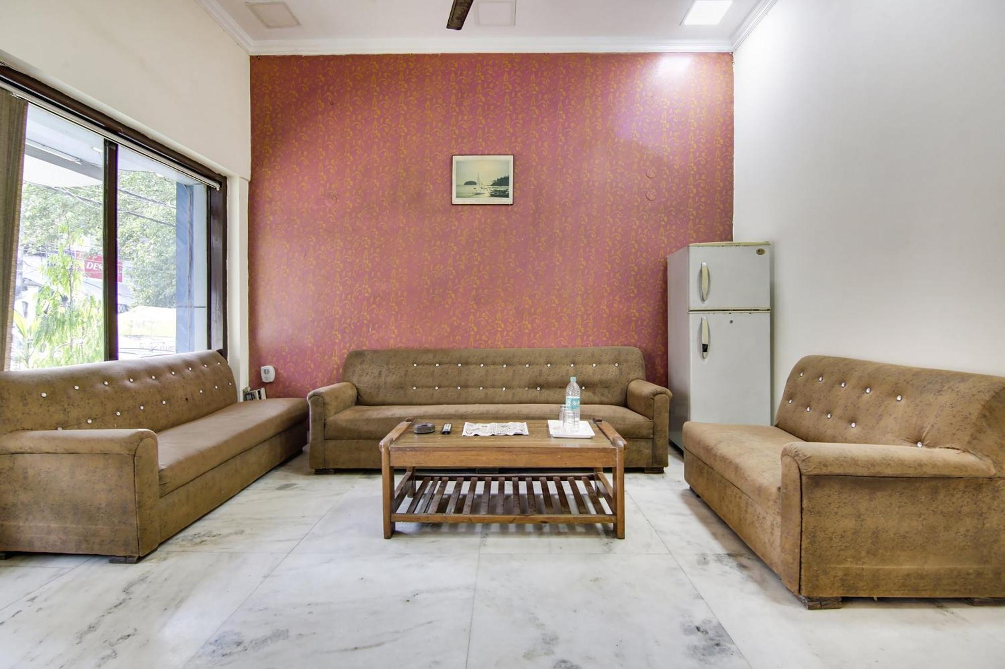 Hotel O Sunshine Palace Delhi  Exteriör bild